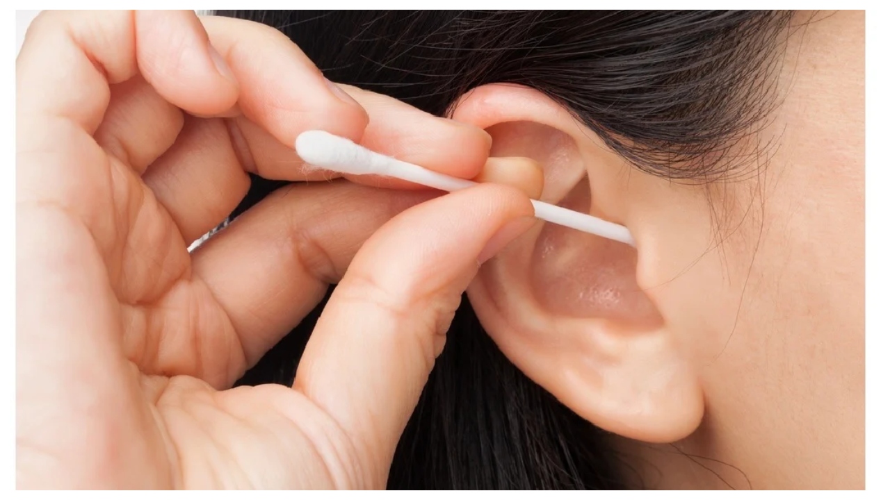 Ear