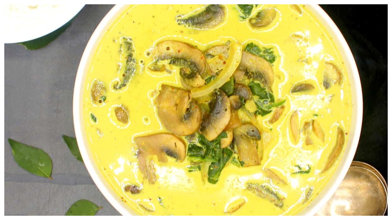 Mushroom Coconut Milk Gravy